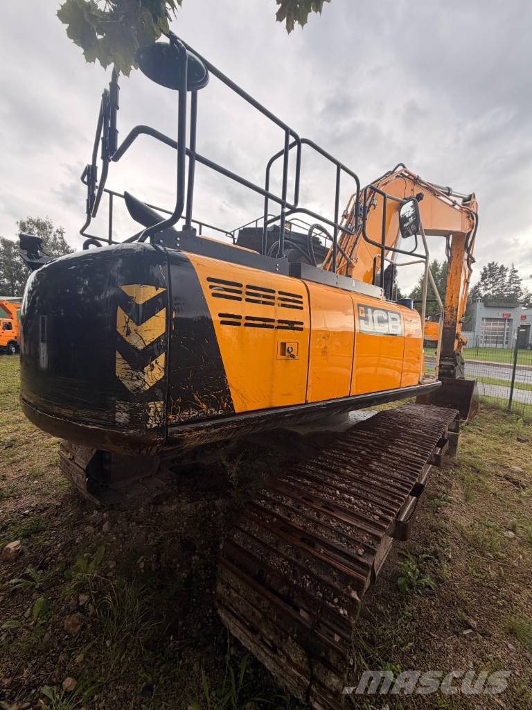JCB JS 220 Rupsgraafmachines