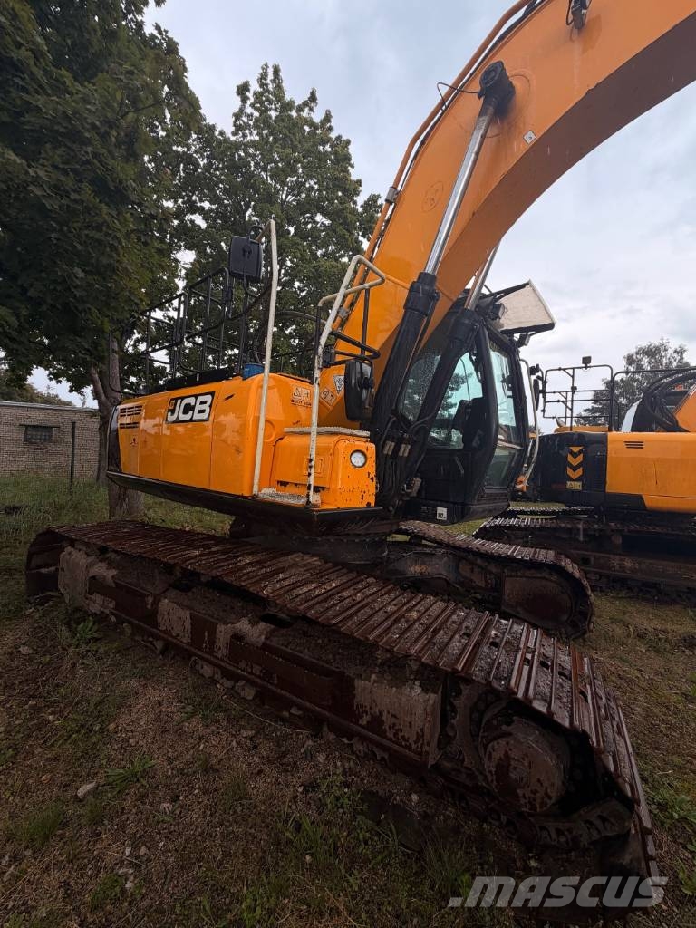 JCB JS 220 Rupsgraafmachines