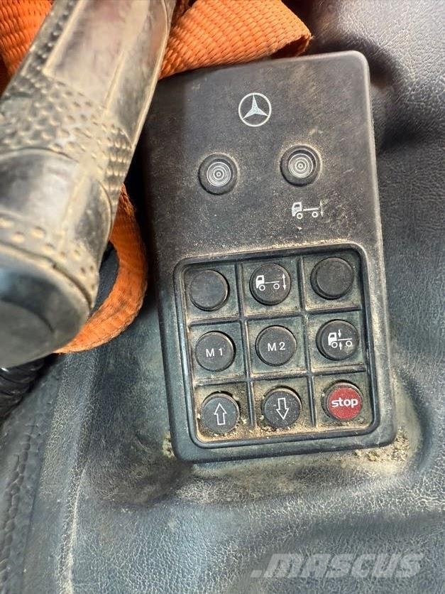 Mercedes-Benz Atego 1328L Camiones desmontables