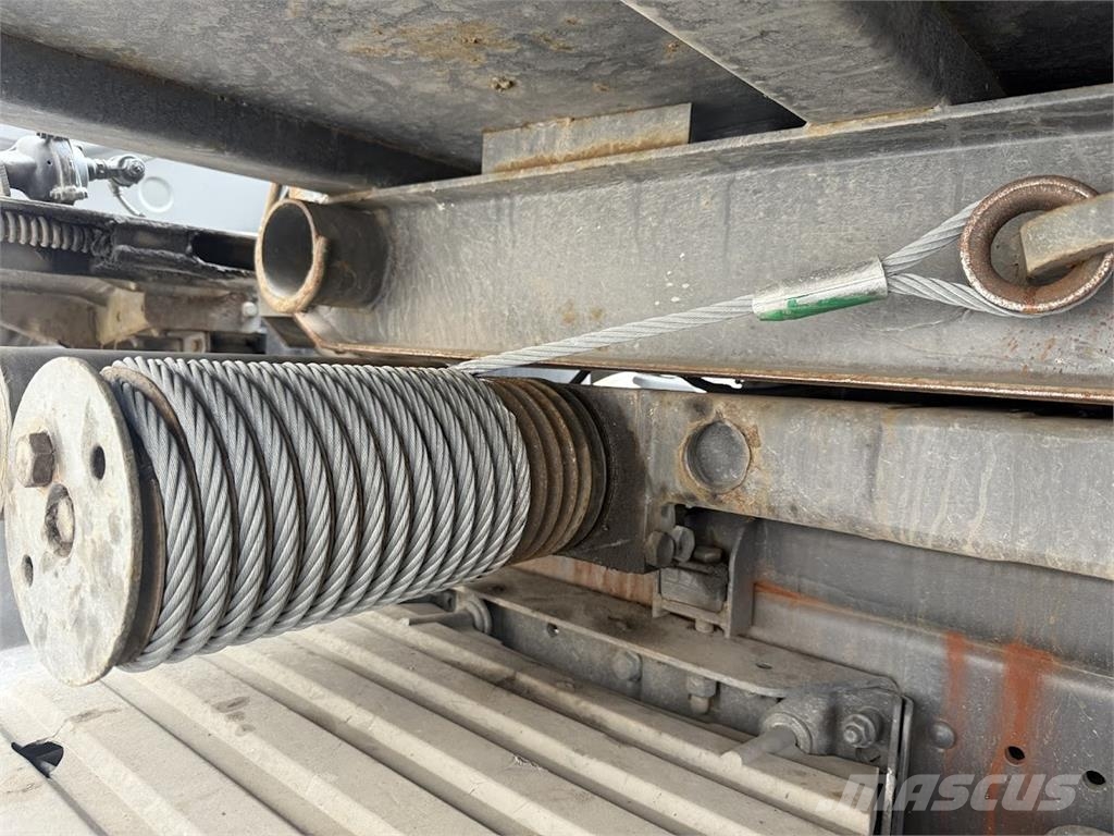 Mercedes-Benz Atego 1328L Camiones desmontables