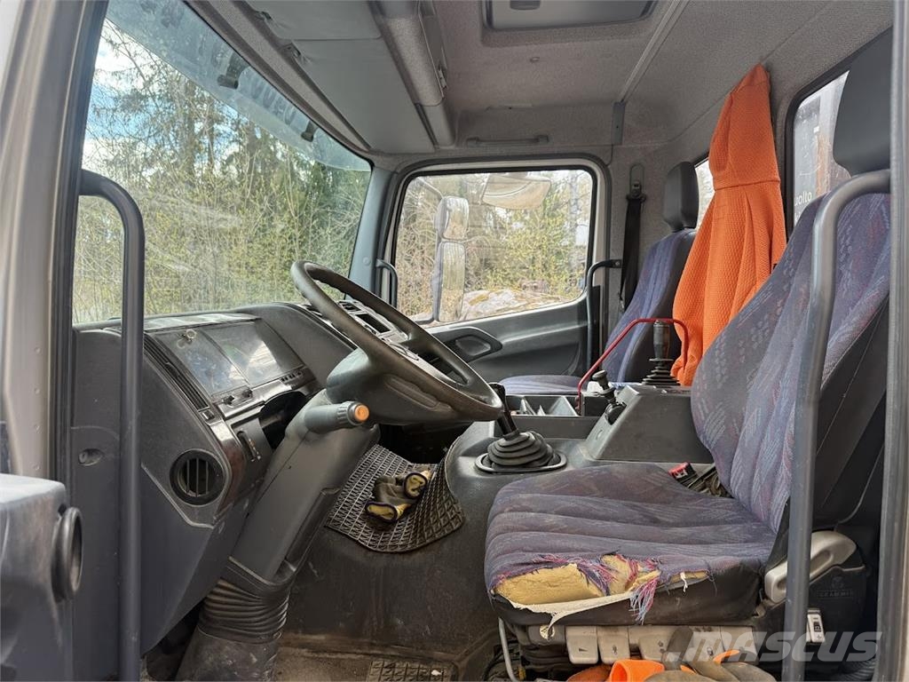 Mercedes-Benz Atego 1328L Camiones desmontables