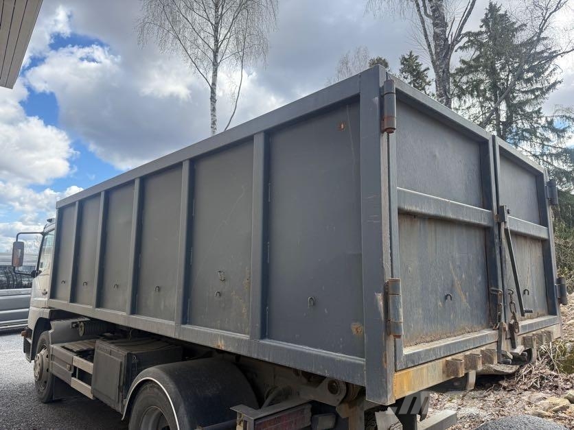 Mercedes-Benz Atego 1328L Camiones desmontables