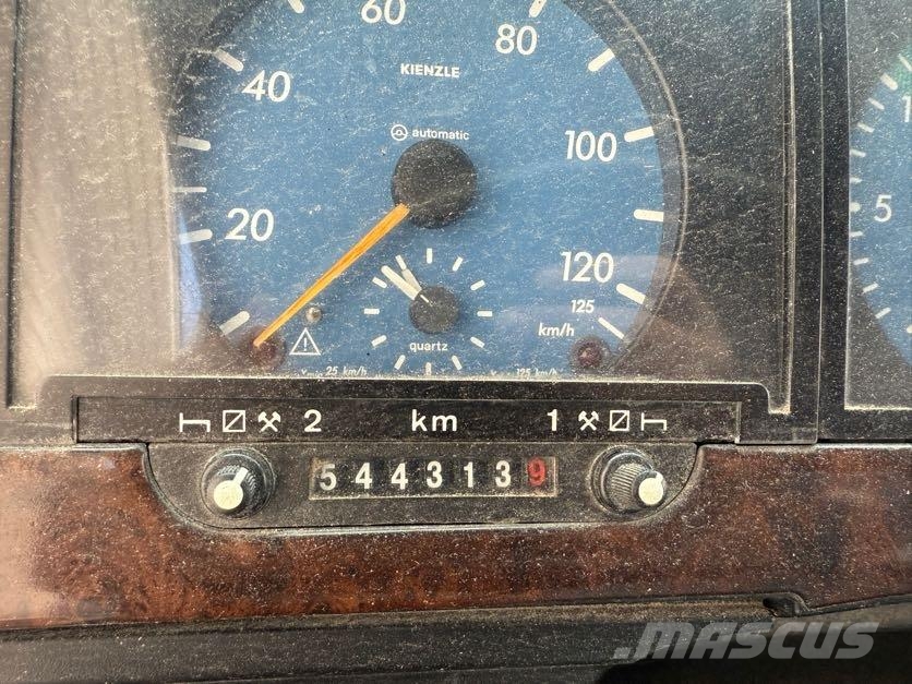 Mercedes-Benz Atego 1328L Camiones desmontables