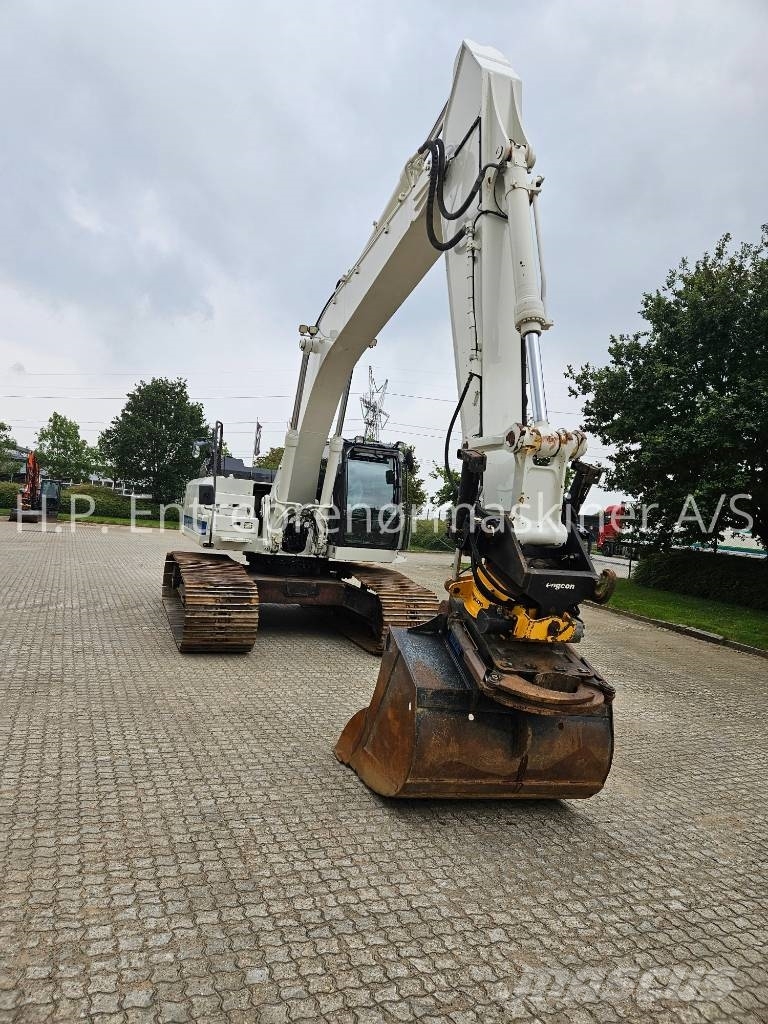 Hitachi ZX300LC-6, 2017, Horsens, Denmark - Used crawler