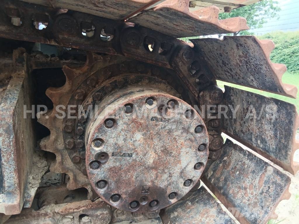 Hitachi ZX300LC-6 Bageri guseničari