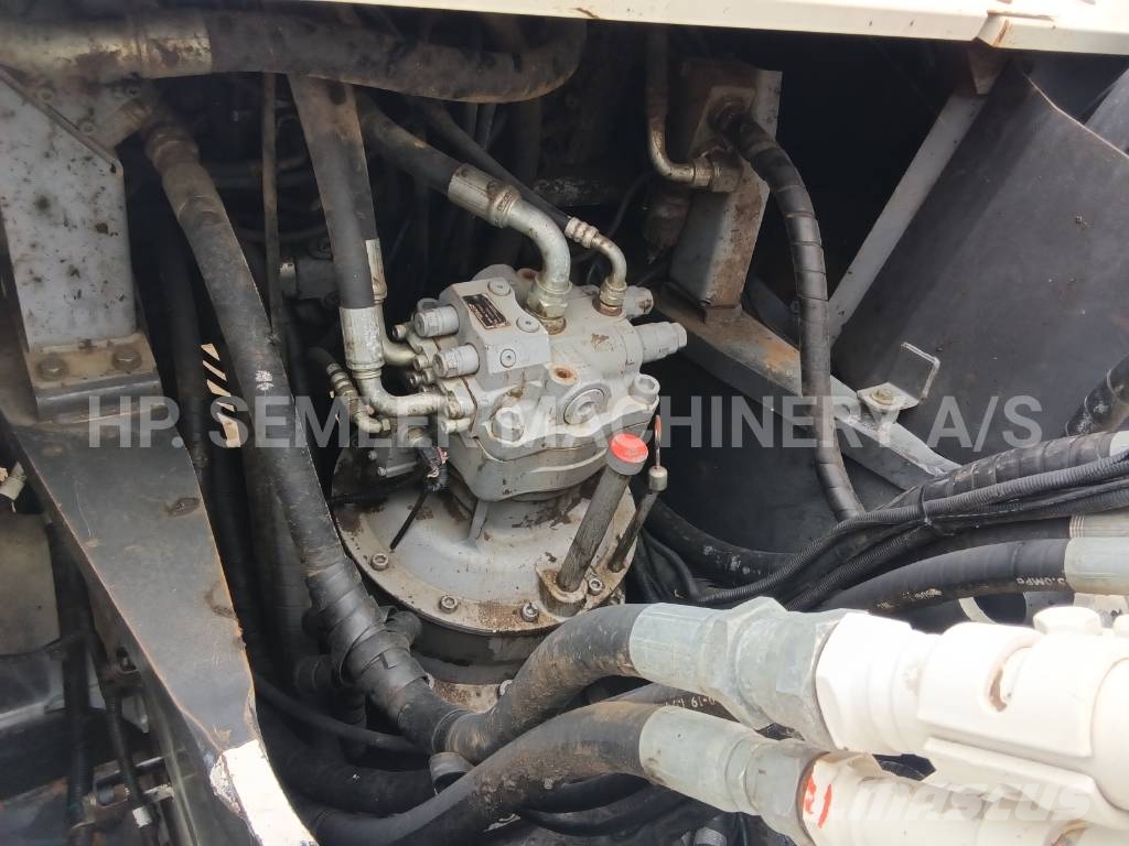 Hitachi ZX300LC-6 Bageri guseničari