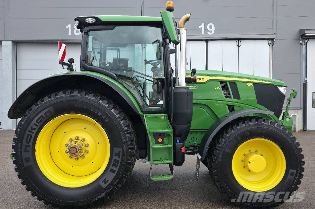 John Deere 6R 215 FRI FRAKT* Traktorer