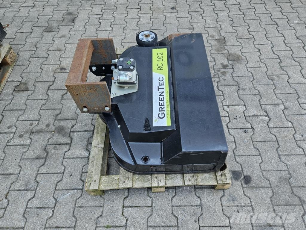 Green Tec RC 102 ماكينات تشذيب الأشجار