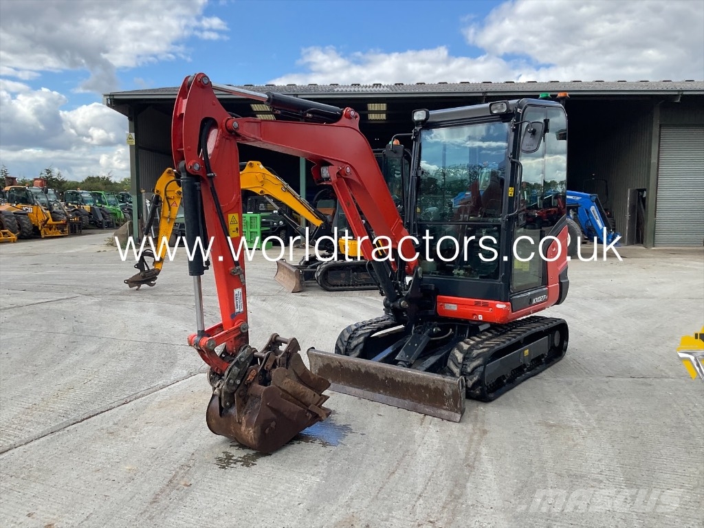 Kubota KX 027-4 Mini kotrók < 7t