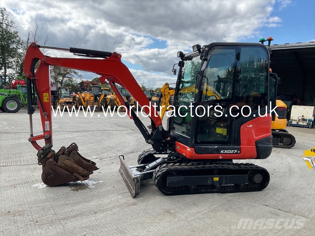 Kubota KX 027-4 Mini kotrók < 7t