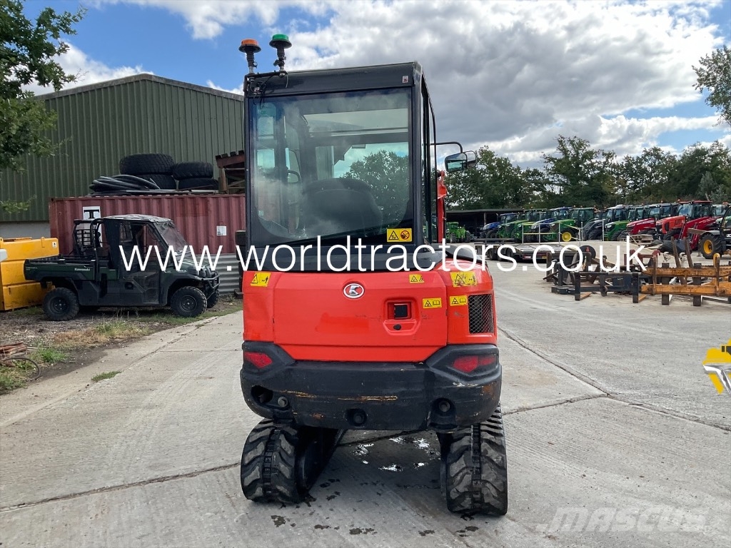 Kubota KX 027-4 Mini kotrók < 7t