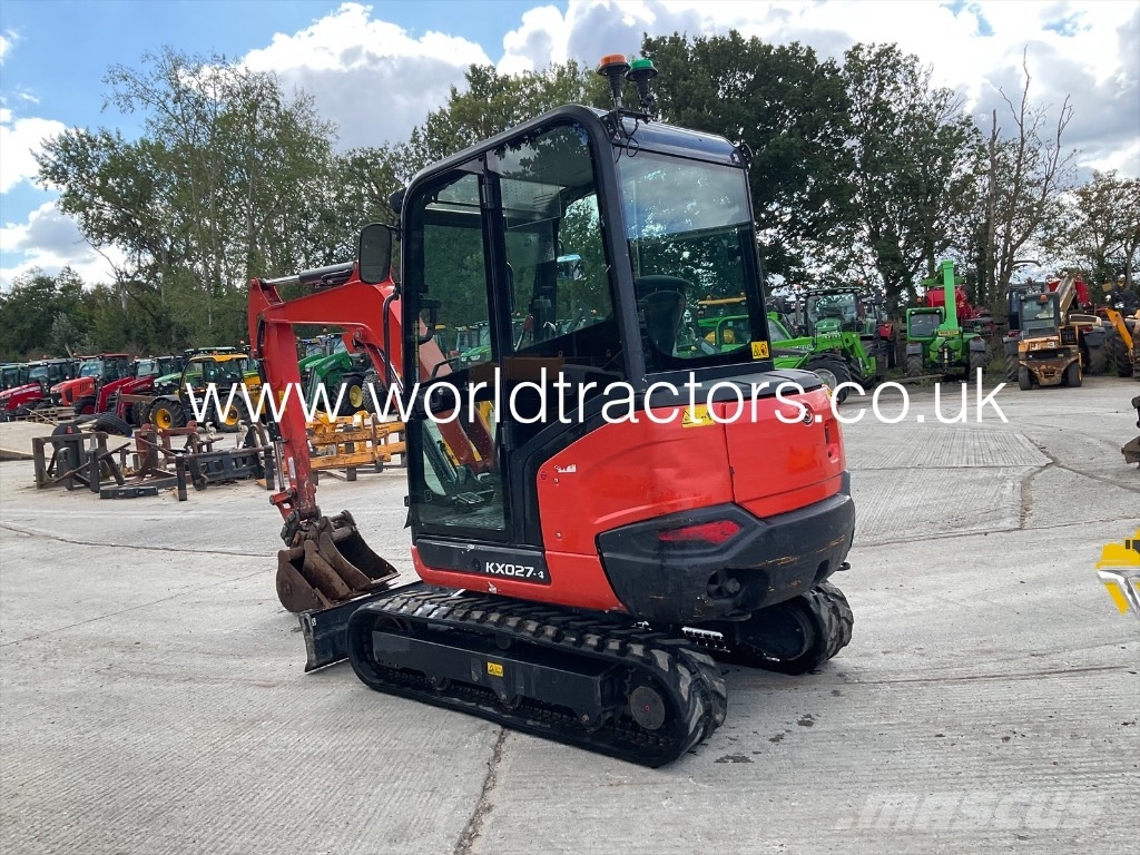 Kubota KX 027-4 Mini kotrók < 7t