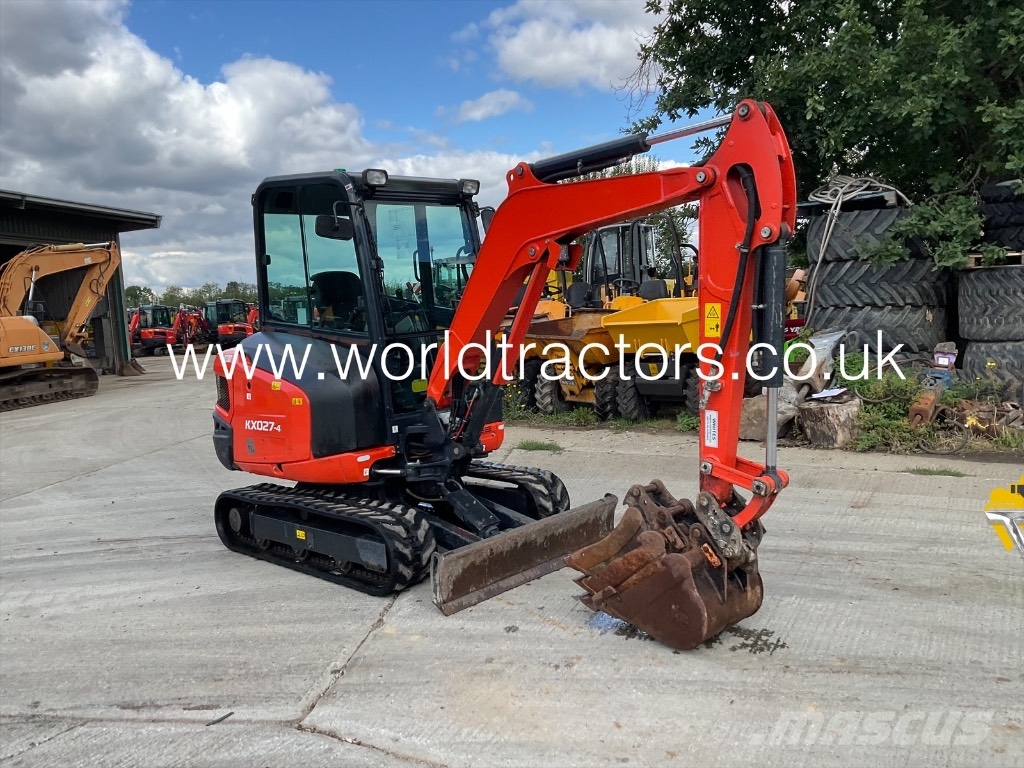Kubota KX 027-4 Mini kotrók < 7t