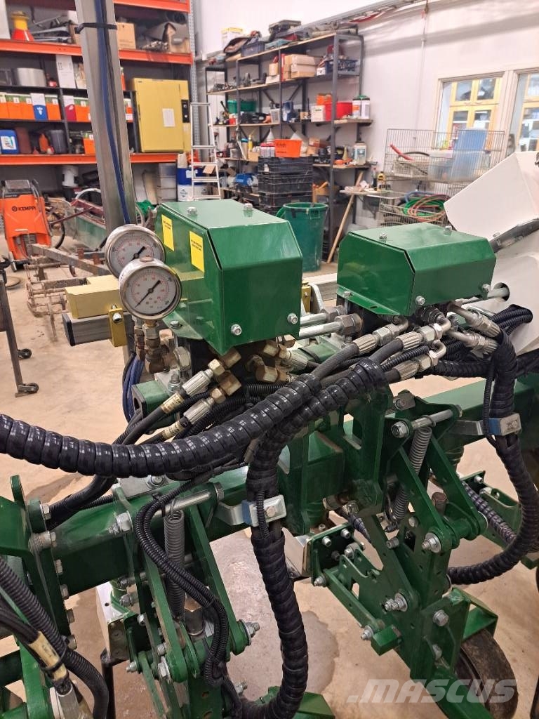 Garford Robocrop Inrow Καλλιεργητικές μηχανές κατά γραμμές