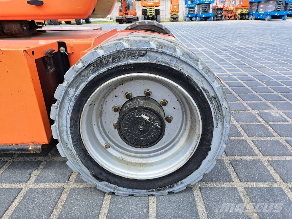 JLG E 450 AJ رافعات سلة مفصلية