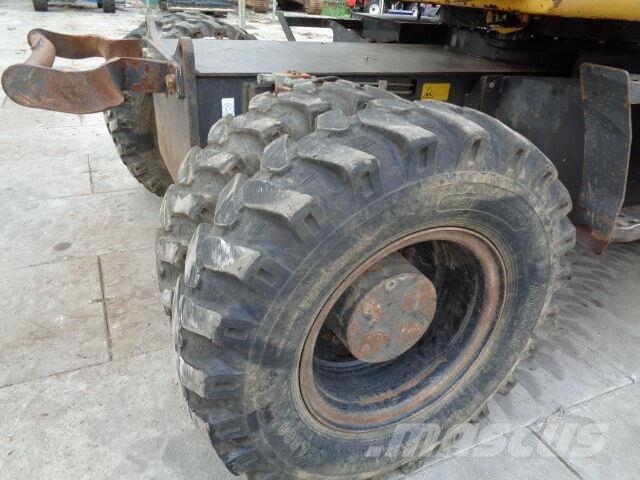 New Holland MH 4.6 Bagri na kolesih