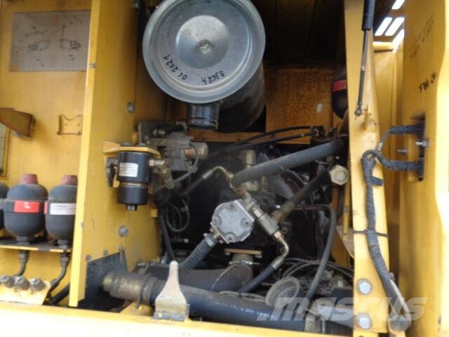 New Holland MH 4.6 Bagri na kolesih