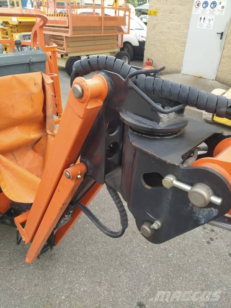 JLG E 300 AJP Knikarmhoogwerkers