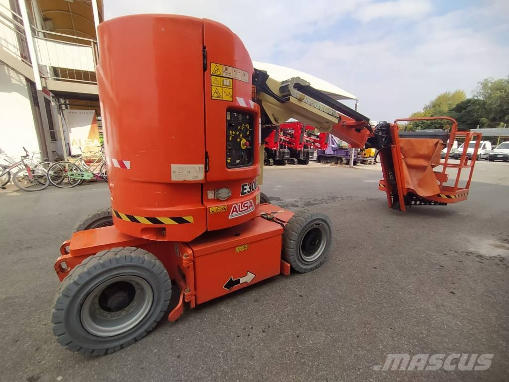 JLG E 300 AJP Knikarmhoogwerkers