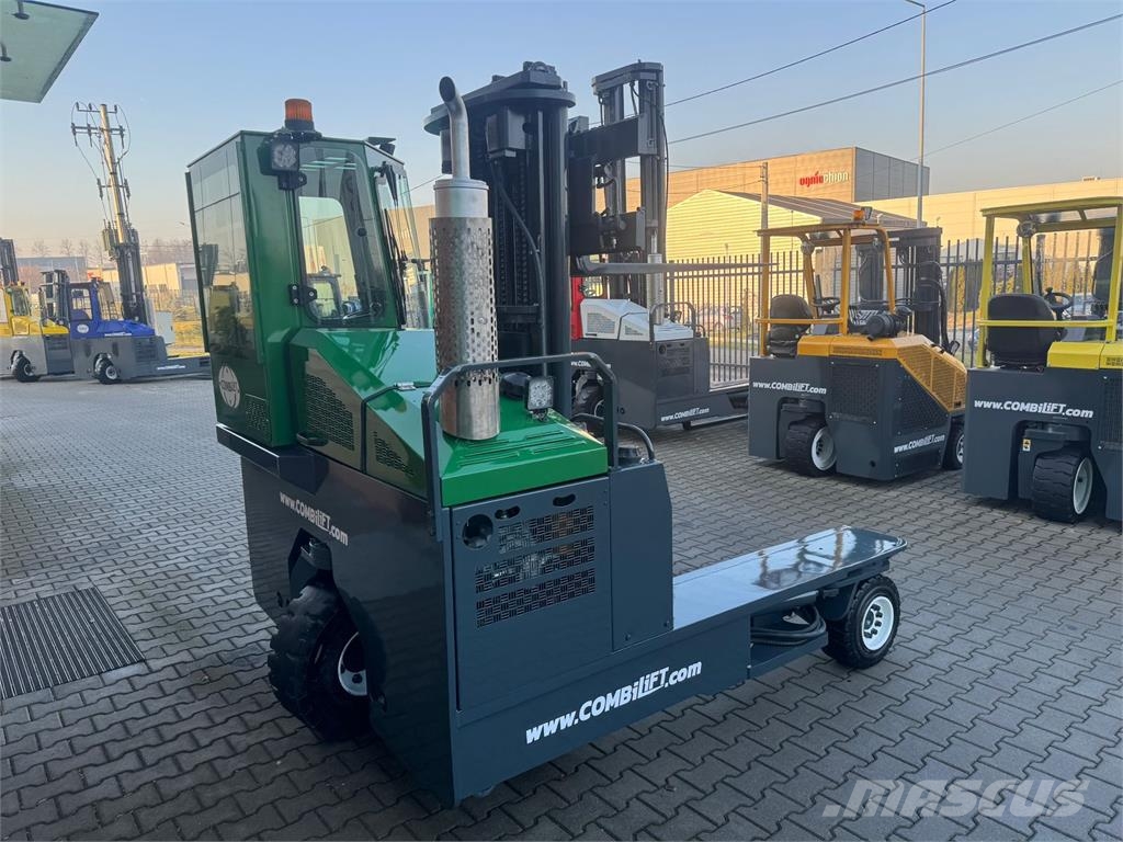 Combilift C4800 // Diesel //Low triplex Nelitietrukit