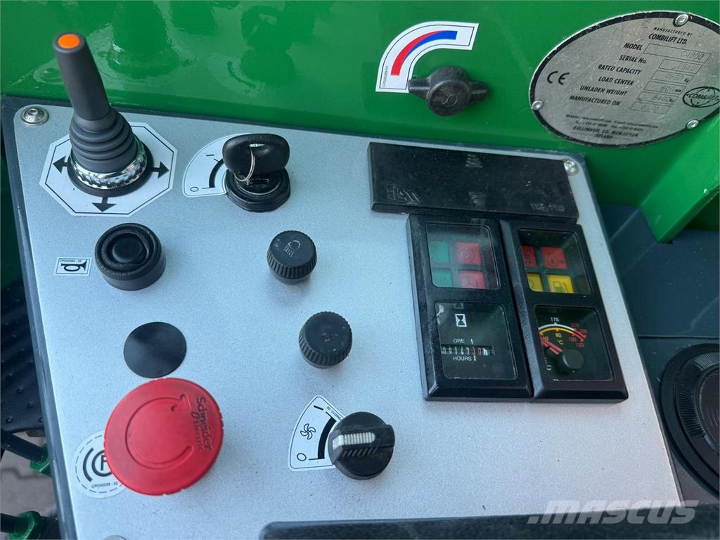 Combilift C4800 // Diesel //Low triplex Nelitietrukit