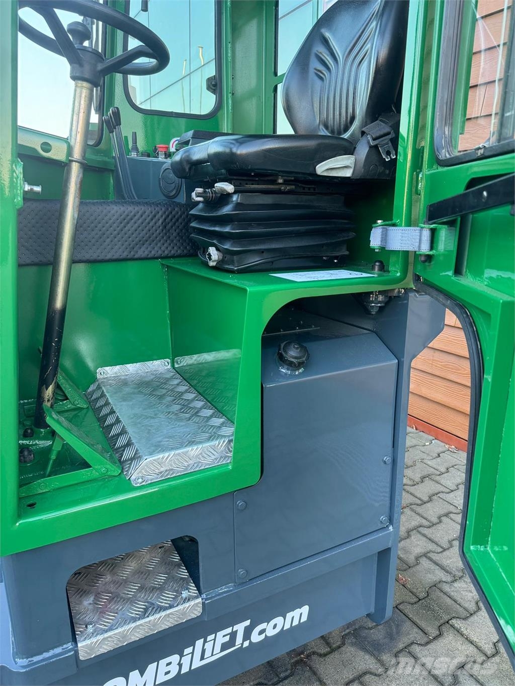 Combilift C4800 // Diesel //Low triplex Nelitietrukit