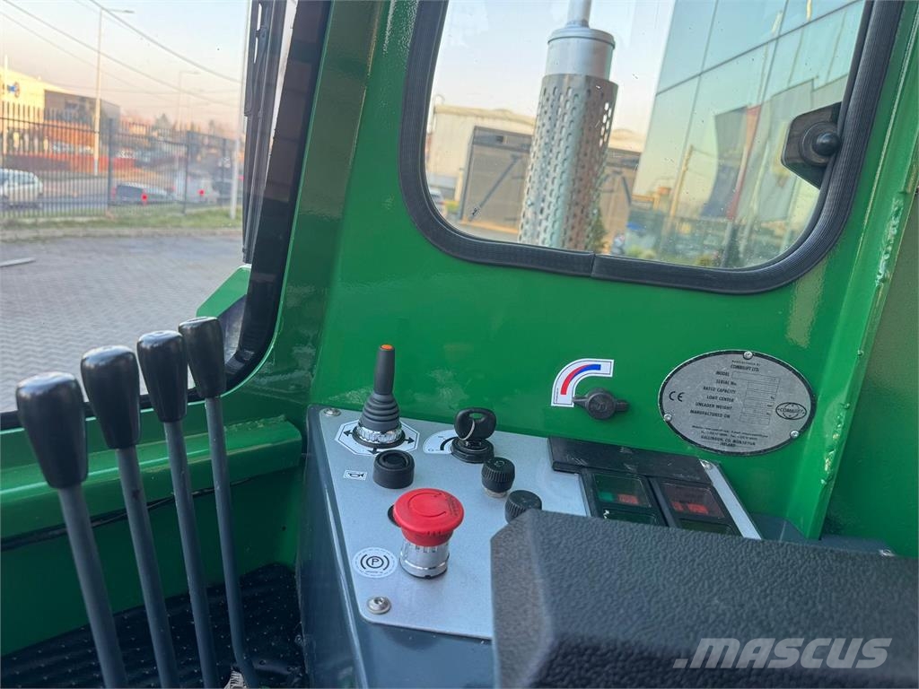 Combilift C4800 // Diesel //Low triplex Nelitietrukit
