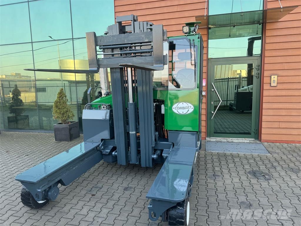 Combilift C4800 // Diesel //Low triplex Four-way truck