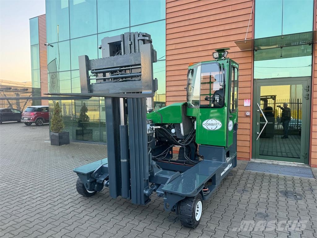 Combilift C4800 // Diesel //Low triplex Nelitietrukit
