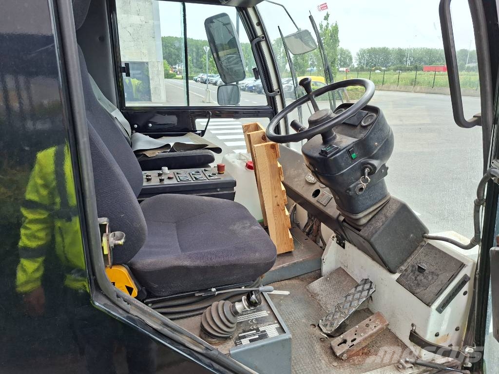 Bucher Citycat5000 Feiemaskiner