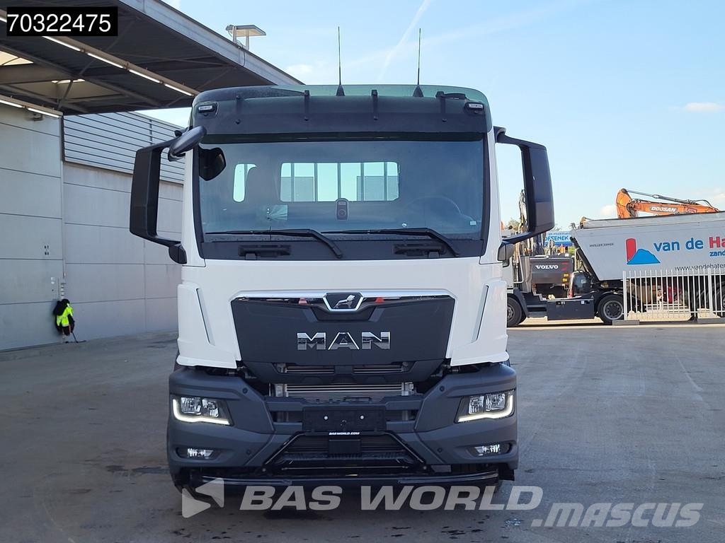 MAN TGS 26.440 6X2 NEW! Oprijwagen Machine transporter Autotransporter