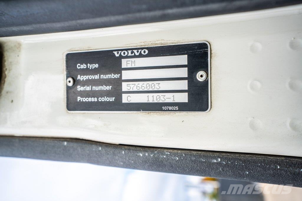Volvo FMX 460 GLOB + HYDR Cabezas tractoras