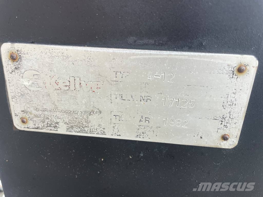 Lastare Kellve 4-12 till Case 1690 1594 1494 Etukuormaimet ja kaivuulaitteet