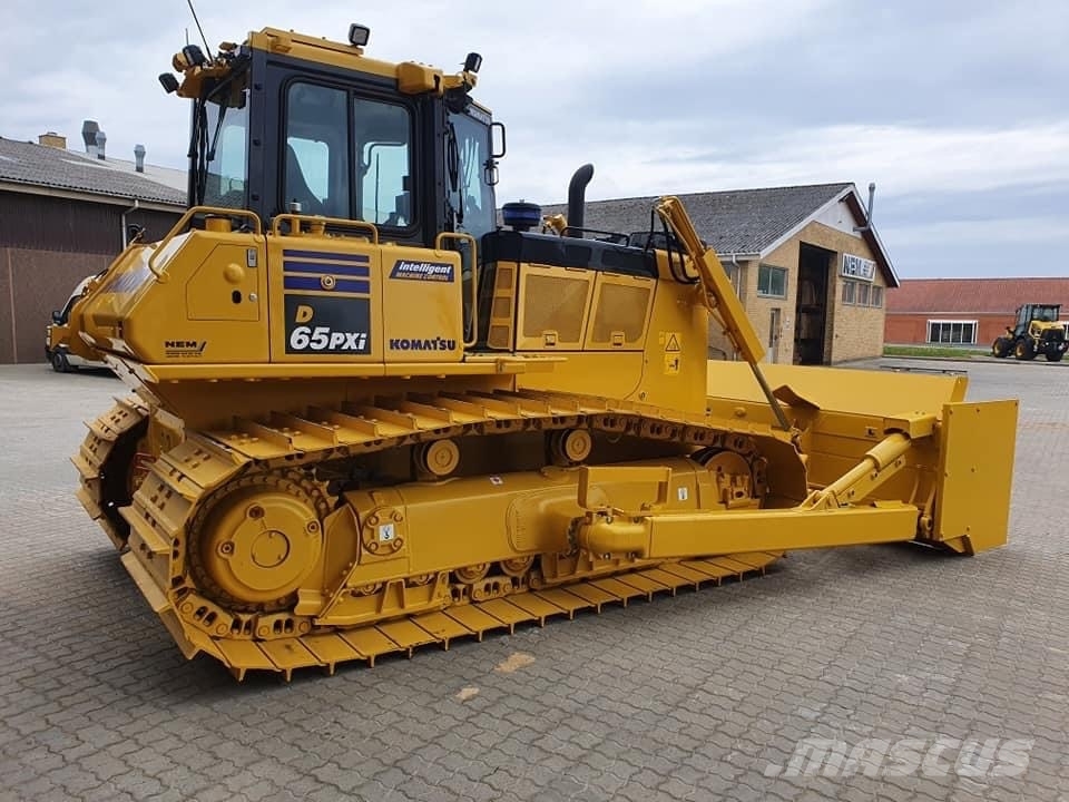 Komatsu D 65 PX-18 Bouteurs sur chenilles