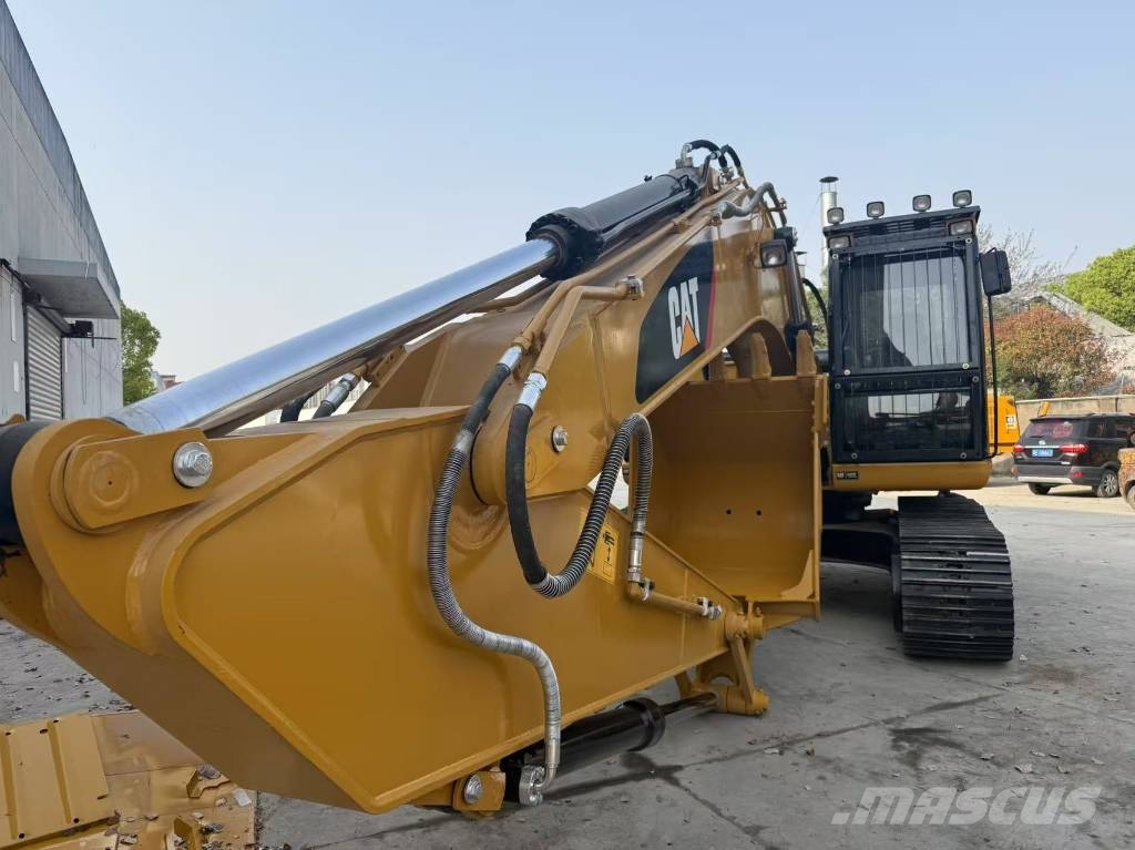 CAT 320D2L Bagri goseničarji