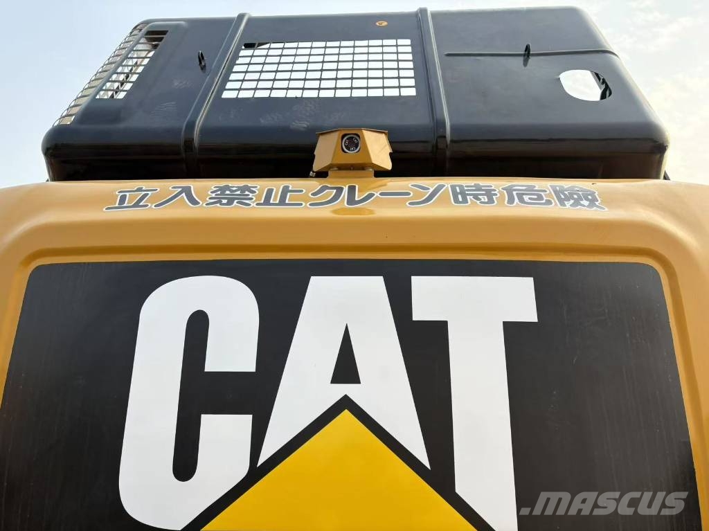 CAT 325D2 حفارات وسط 7 طن - 12 طن