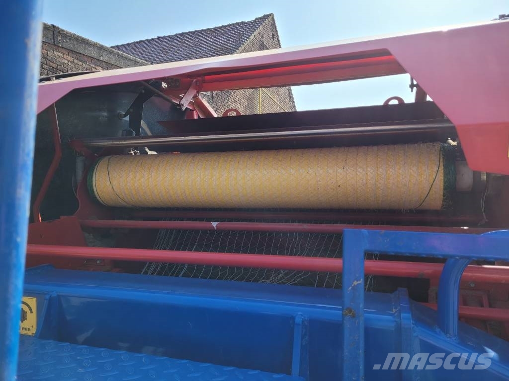 Goweil G5040 kombi. Lely Welger Round balers
