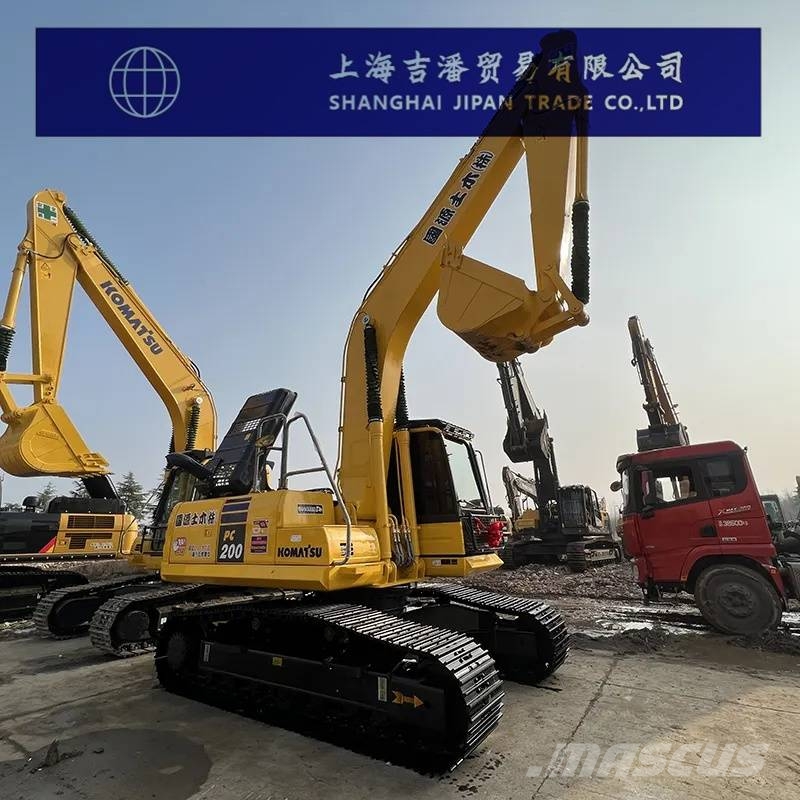 Komatsu PC 200 履带挖掘机