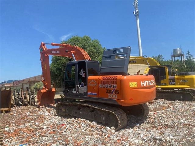 ゆう　 Hitachi ZX 200-3 G, 2020, China - Used crawler excavators