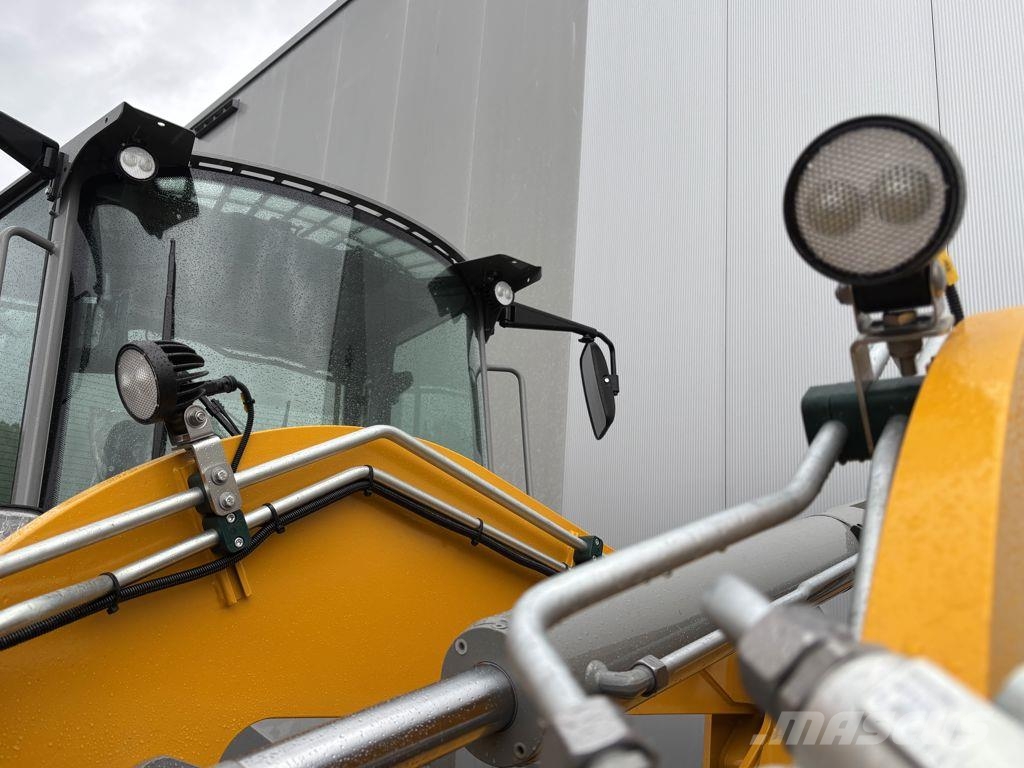 Paus SL 9088 Pro Gumikerekes homlokrakodók