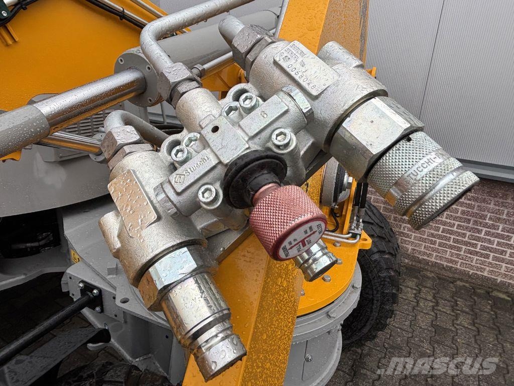 Paus SL 9088 Pro Gumikerekes homlokrakodók