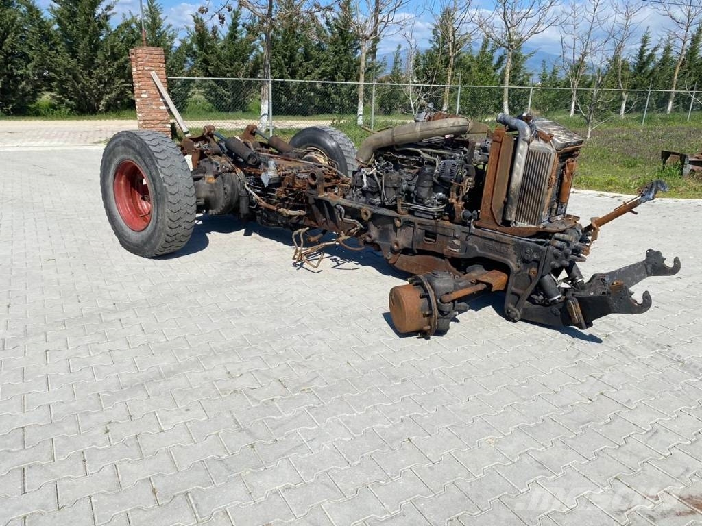 Fendt 718 COM3 TRACTOR SPARE PARTS/IN PIECES/IN TEILEN Трактори