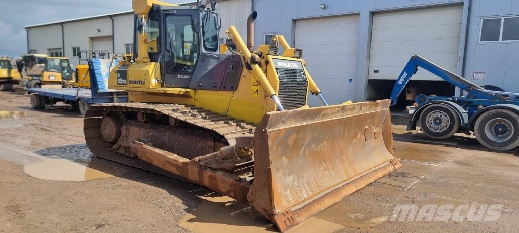 Komatsu D 65 PX-15 E0 Pásové dozery