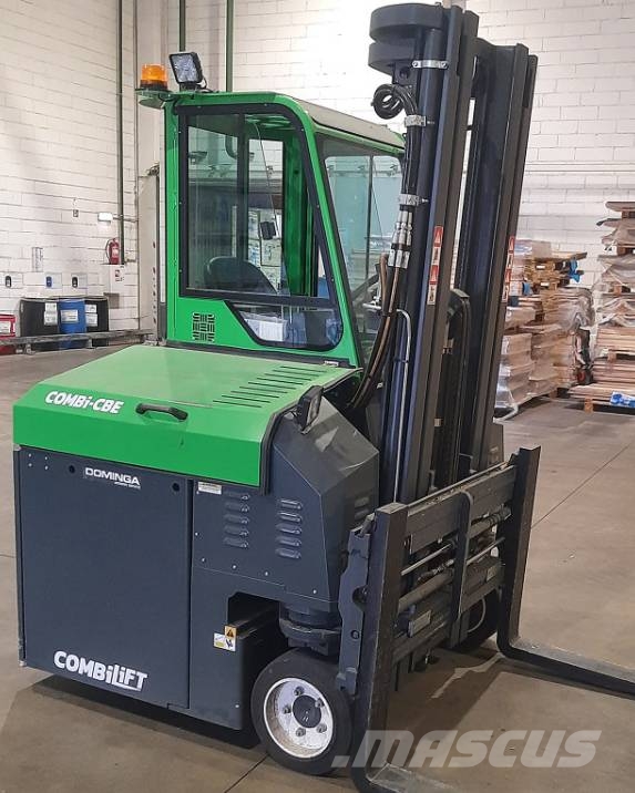 Combilift CBE 2500 شاحنة المناولة رباعية الاتجاهات