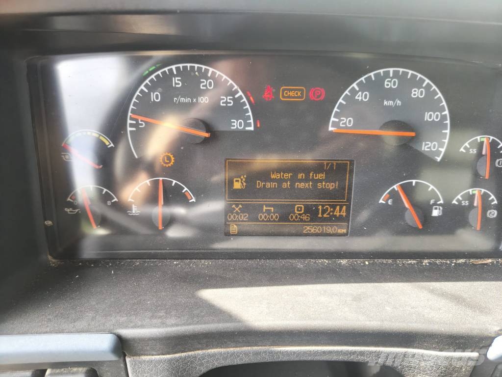 Terberg FM2000 덤프 트럭