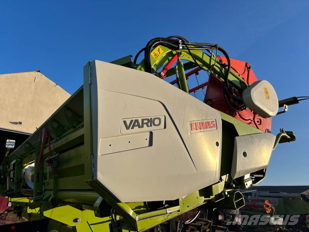 CLAAS Lexion 650 Mietitrebbiatrici
