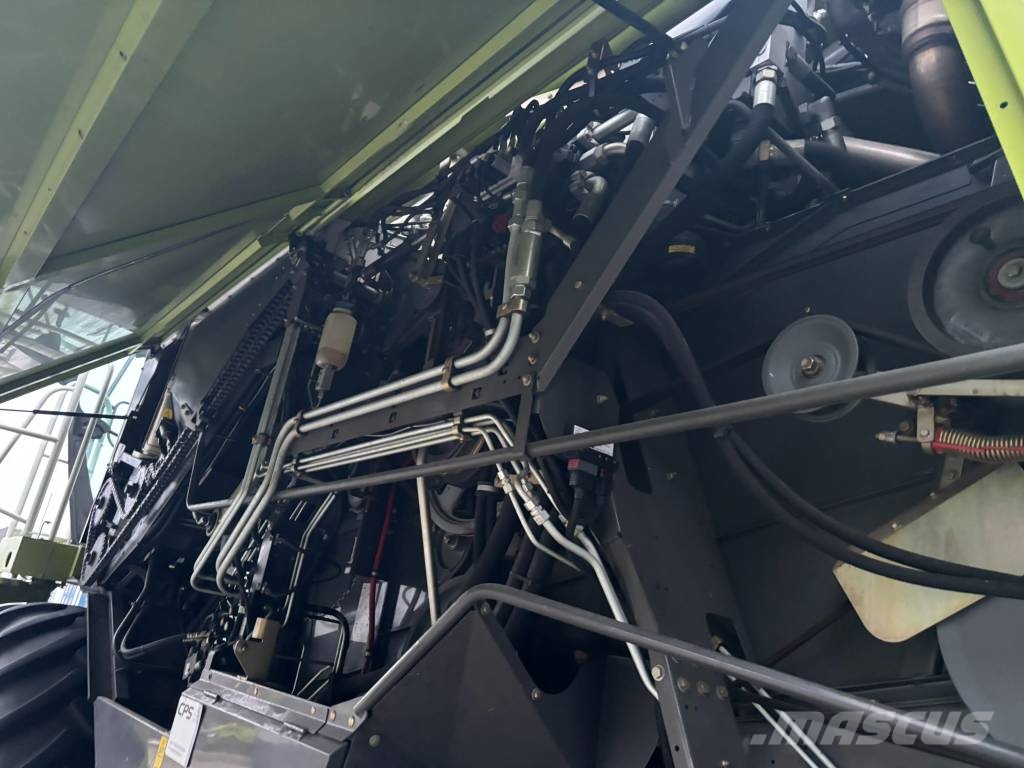 CLAAS Lexion 650 Mietitrebbiatrici