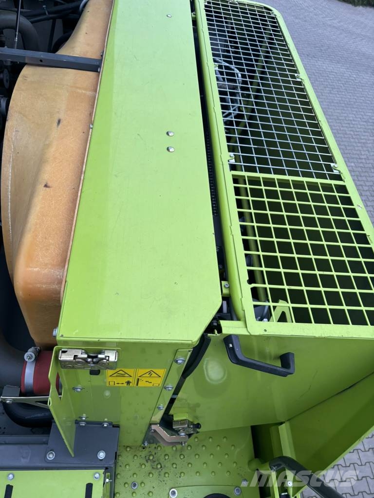 CLAAS Lexion 650 Mietitrebbiatrici