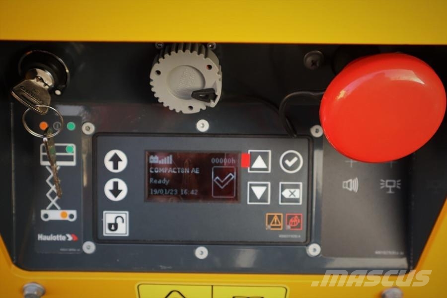 Haulotte Compact 8N Valid inspection, *Guarantee! 8m Workin Scissor lifts