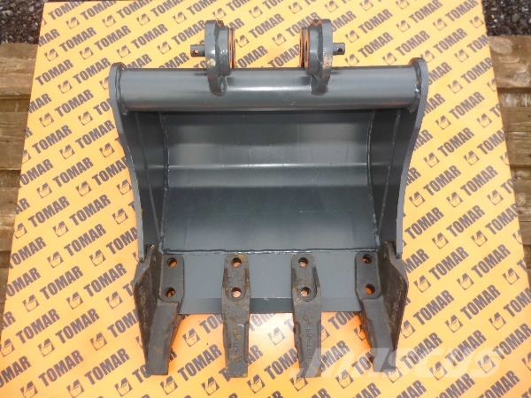 TOMAR Łyżka kopiąca 45 cm z zębami JCB 8014, 8015 Łyżki do koparek